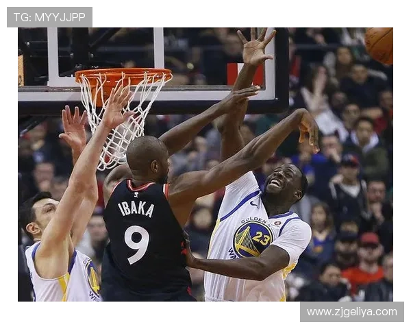 猛龙关键时刻自乱阵脚自己防自己惨遭准绝杀痛失胜利良机